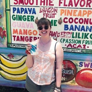 Meet your Posher, Angela